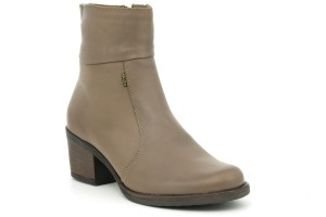 1920 DSC09176.jpg
