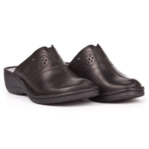 Women's Slippers on wedge heel, openwork, smooth leather tile - black - Escott