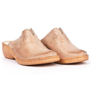 Women's Slippers on wedge heel, smooth leather tile - beige - Escott